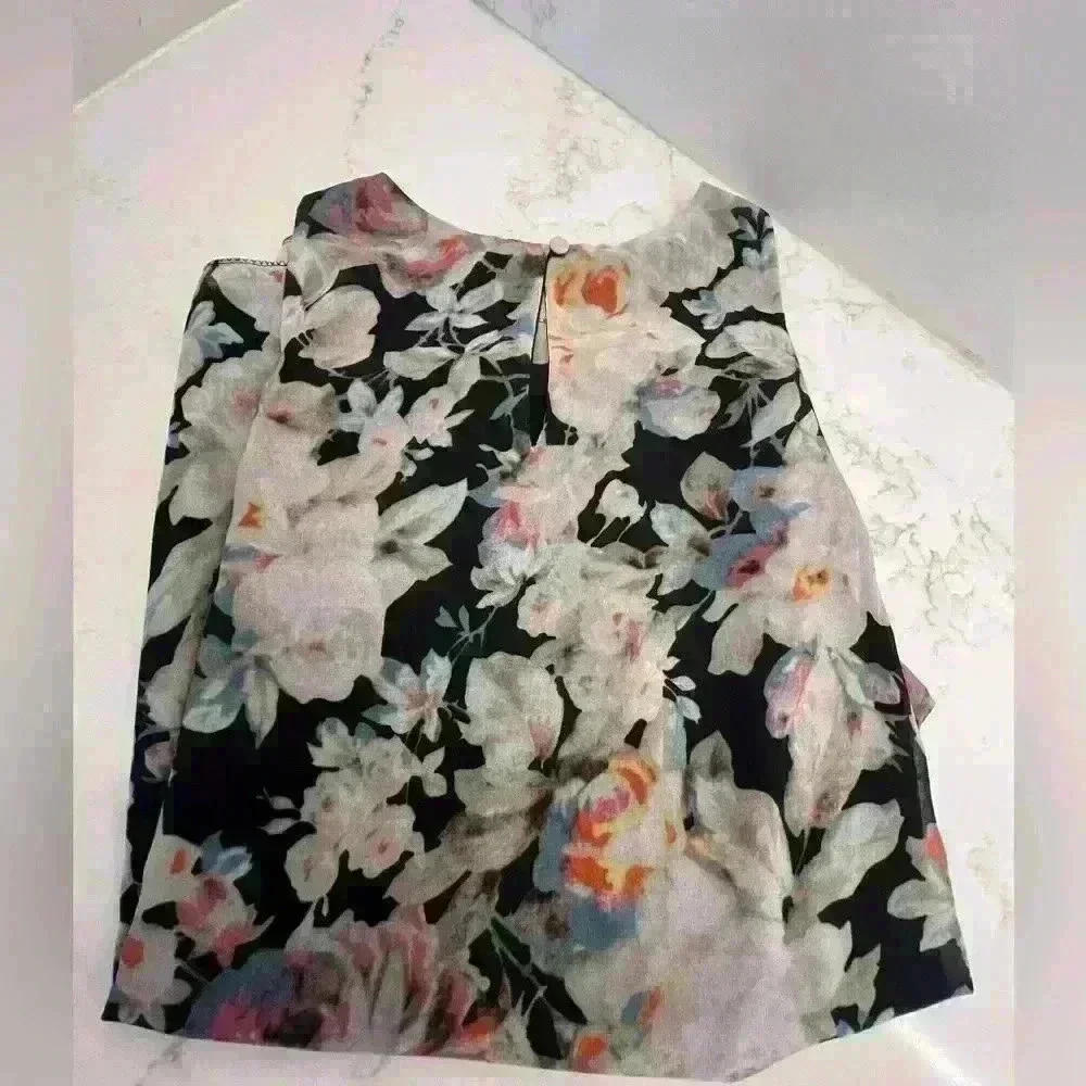 Philosophy Multicolored Floral Print Sleeveless Blouse Size Medium